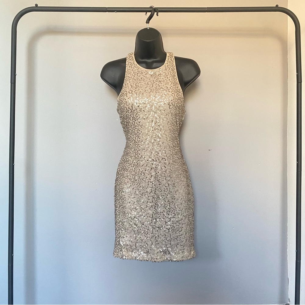 🆕Hollister Gold Sequin Bling Bodycon Party Dress Small New With Tag - Picture 4 of 9